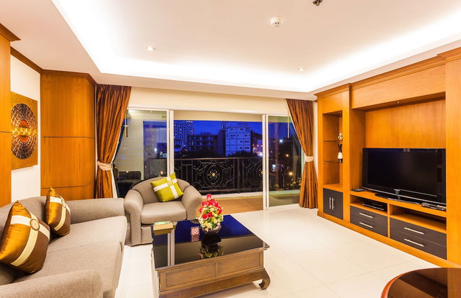 Tara Court Hotel - Photo 13