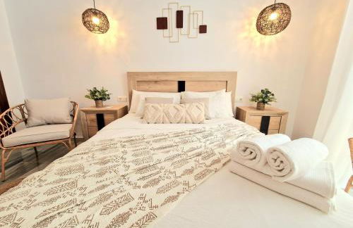 AA Guest - Victoria Center Eco Apartment - Photo 11