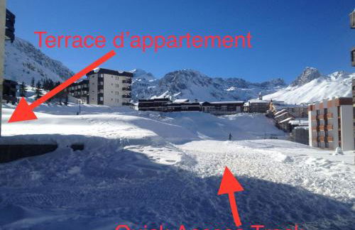Ski in-Ski out! Spacious & Stylish Apartment for 8 in the heart of Lavachet - Foto 8