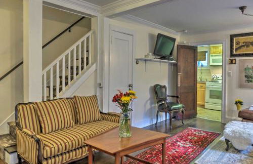 Historic Ocean Grove Home - Walk to Beach! - Foto 6