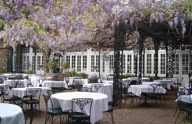 Restaurante Court of the Two Sisters - Brunch buffet con jazz en directo - Foto 3