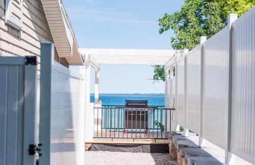 Stunning Newly Renovated Modern Beach House - 7633 - Foto 41