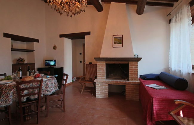 Farmhouse Bliss With Pool, Wine and Tails - Foto 26