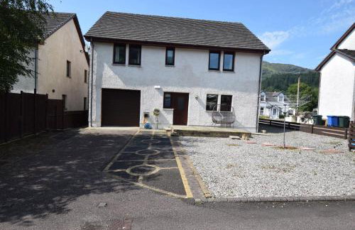 Ridgeview Villa - Partial loch view - Foto 5