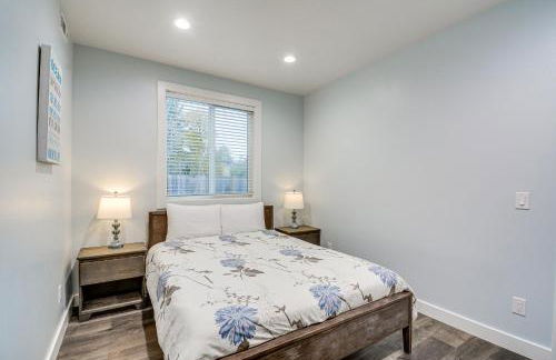 Westport Home with Hot Tub 2 Blocks to Beach! - Foto 11