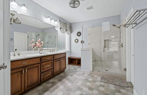 The Sapphire Sanctuary with Pool - Photo 28