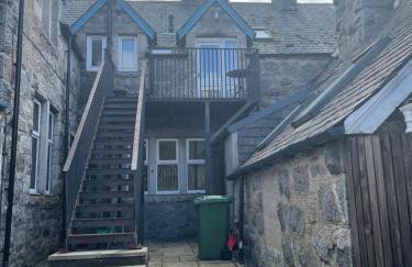 Newsagents Flat - Foto 19