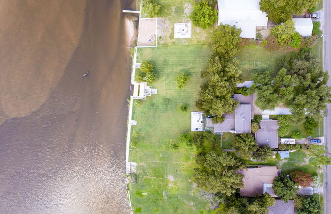 River Oaks Oasis - Foto 32