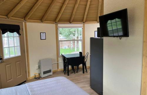 Bristlecone Yurt at Aspen Ridge Cabins - Foto 4