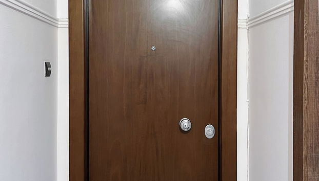 Modern Apartment in Thiseio with Balcony - Foto 2, Entrada interior