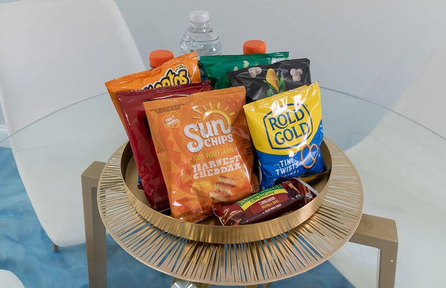 Beachy Blues Apt A, Downtown, Shops, Cafes & Beach, Dog Friendly - Foto 6