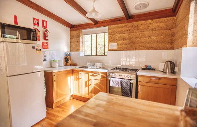 Bussells Bushland Cottages - Photo 10