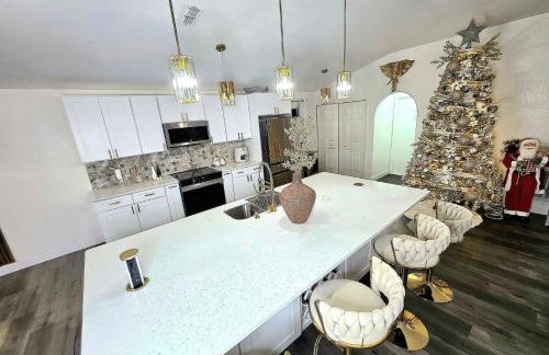 Top-of-the-line decoration! Next to Tampa outlets, - Foto 8