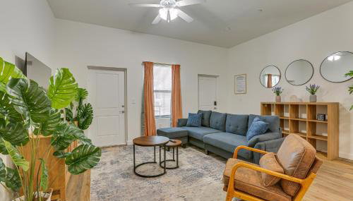 Walkable Downtown LaBelle Apt w/ Private Balcony! - Photo 5