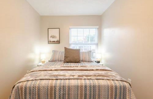 Private Ranch - Entire Home - 3 Bed Room - Hot Tub - King Bed - Fenced Yard - Pets & Kids Welcome - Game Shed - Free WiFi - Foto 3