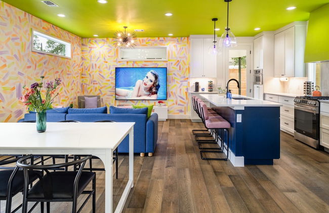 Eastside Home w Awesome Yard - Golf Pool Firepit - Foto 7