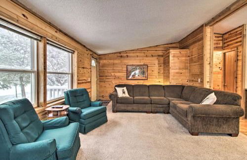 Cozy Crosby Cabin Near Serpent Lake and Main St - Foto 3