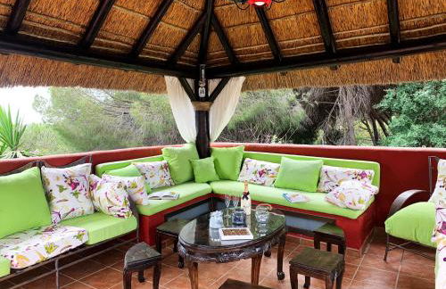 VILLA NABRISA MARBELLA, 5 BEDROOM, PRIVATE POOL, GARDEN, BBQ - Foto 25