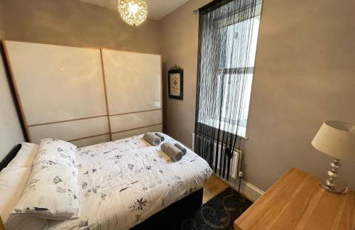 The Beach Front Apartment, Amazing Frontline Sea Views - Foto 14