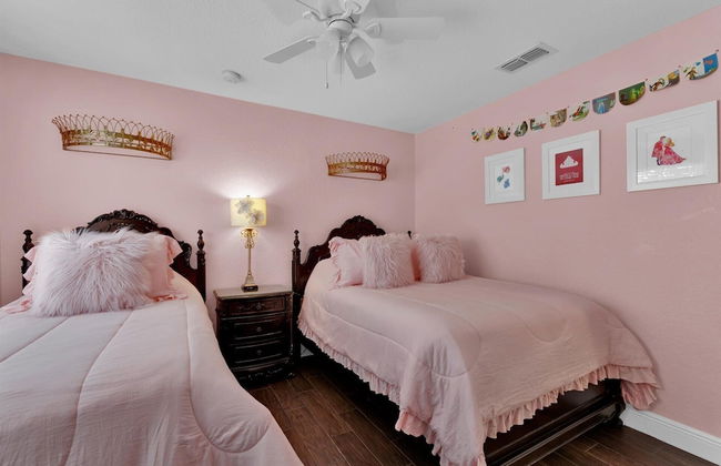 7752 Tosteth st - Photo 10