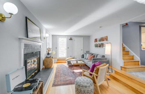 Less Than 1 Mi to Waterfront Old Town Alexandria Home! - Foto 1