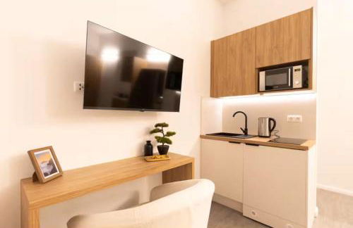 Jomi Stays Berlin - Kudamm - Foto 37