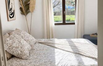 Appartement 4 personnes 5 minutes a pieds du centre ville parking gratuit jardin 85m2 - Photo 9