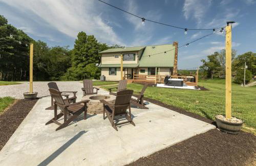 Country Chateau w Hot Tub Near Wine Trail - Foto 3