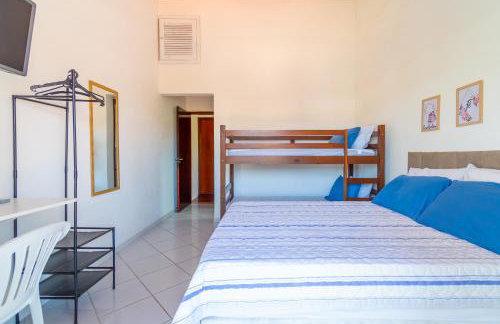 Casa Gomes com 3 suítes e ar-condicionado até 12 pessoas em Ubatuba Itaguá - Foto 24