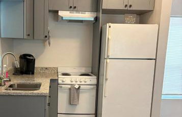 Charming 2-bedroom house 5 minutes from UF Health in sunny downtown Jacksonville - Foto 8