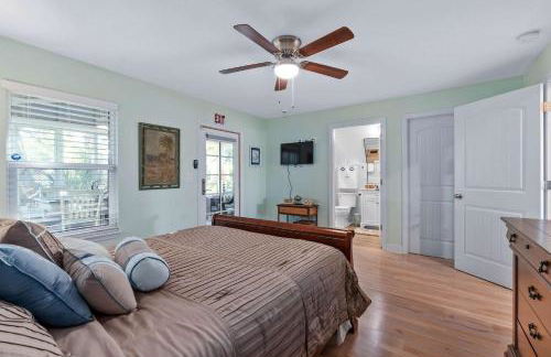 Lighthouse Loft l Marshfront l Walk to Downtown - Foto 18