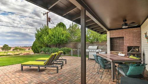 Lake Powell Views Mid-Century Home in Page - Foto 1