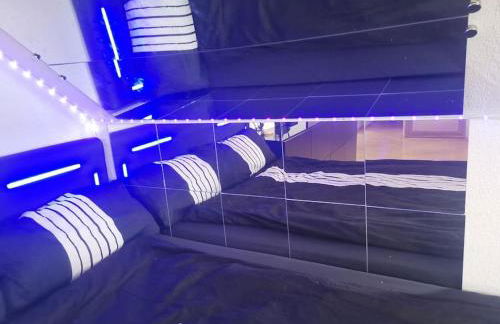 Wohnung am Kurpark mit privater Innensauna & LED! Schlüsselbox - Foto 21