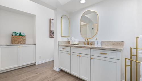 Desert Escape - Renovated, Steps from Pool - Foto 5