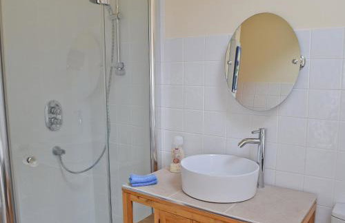 Lee Cottage - Photo 20