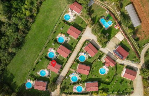 Awesome Home In Tinjan - Foto 7