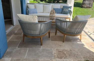 Villa Les Folies - magnifique jardin avec piscine - Foto 22