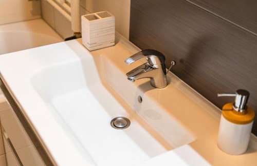 Flexible SelfCheckIns 32 - Zagreb - Garage - Electric vehicle ccharger - Big Loggia - New - Apartments Repinc 32 - Foto 23