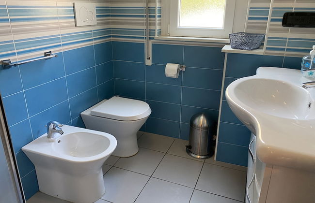 Arcobaleno Apartment 500 Meters From the sea - Photo 10