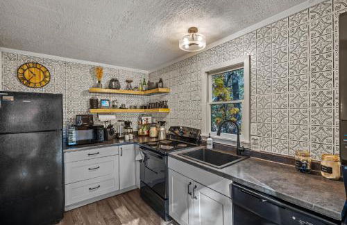 A Humble Abode - - Pet Friendly, Fire Pit, Deck, Grill, Wood Stove, Games, Wifi, 6 acres - Foto 27