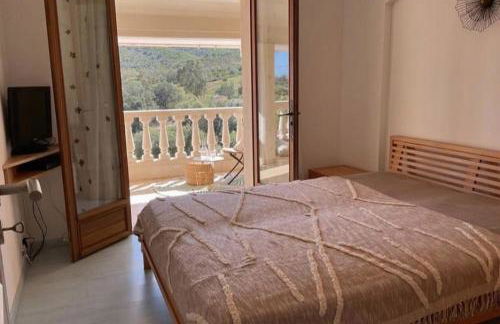 Villa soleil - Vue mer et montagne - Piscine privée, tennis, accès plage à pied - Foto 17