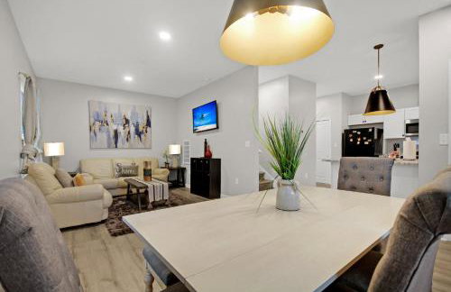 Near Park Circle, Downtown, And Beaches - Foto 12