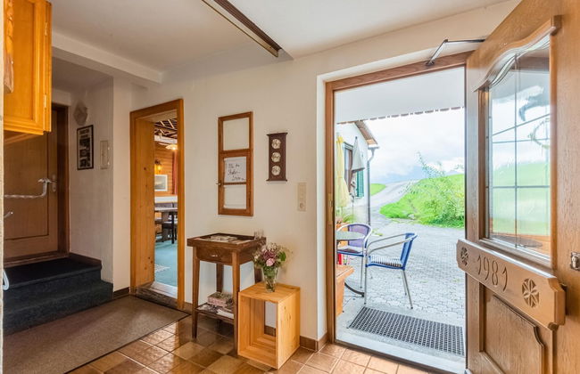 Chalet in Schwarzenberg Near Ski Lift - Photo 2