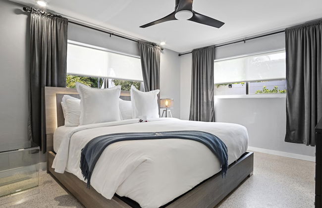 Beach Bliss 10 Mins to Waves 3BR Oasis With Pool - Foto 3