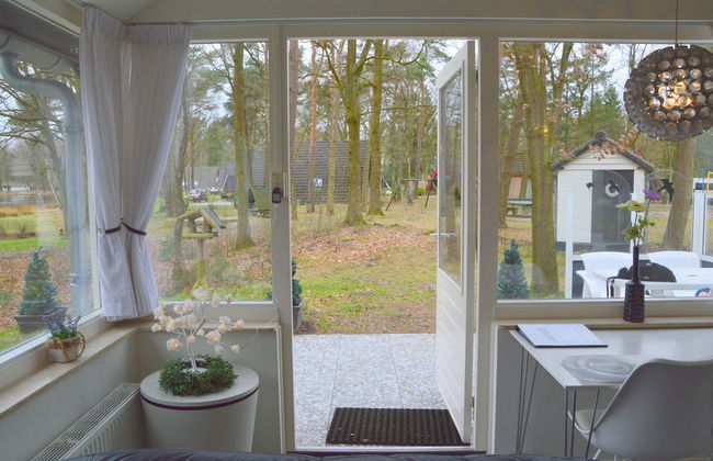 Holiday Home in Stramproy Near Nature Reserves - Photo 2