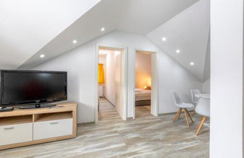 Apartman Vedro Polje - Photo 18