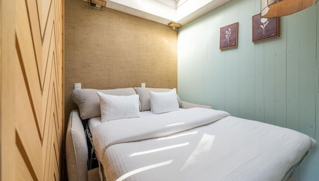 Tranquil Treehouse in Forest by Belvilla - Foto 5, Habitación