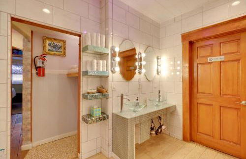 Steps to Truckee River Walk Rose Cottage - Photo 10