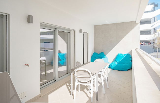 Lagos Modern 2 With Pool by Homing - Foto 13