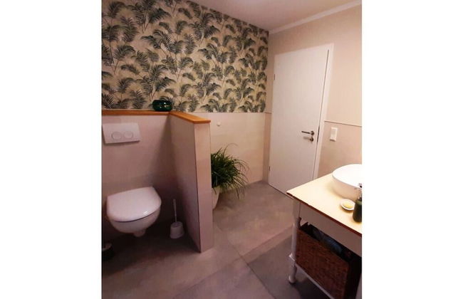 Under the District Administrator's Mountain - Foto 4